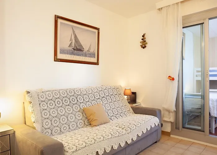 Proche Des Plages Apartment Le Pradet